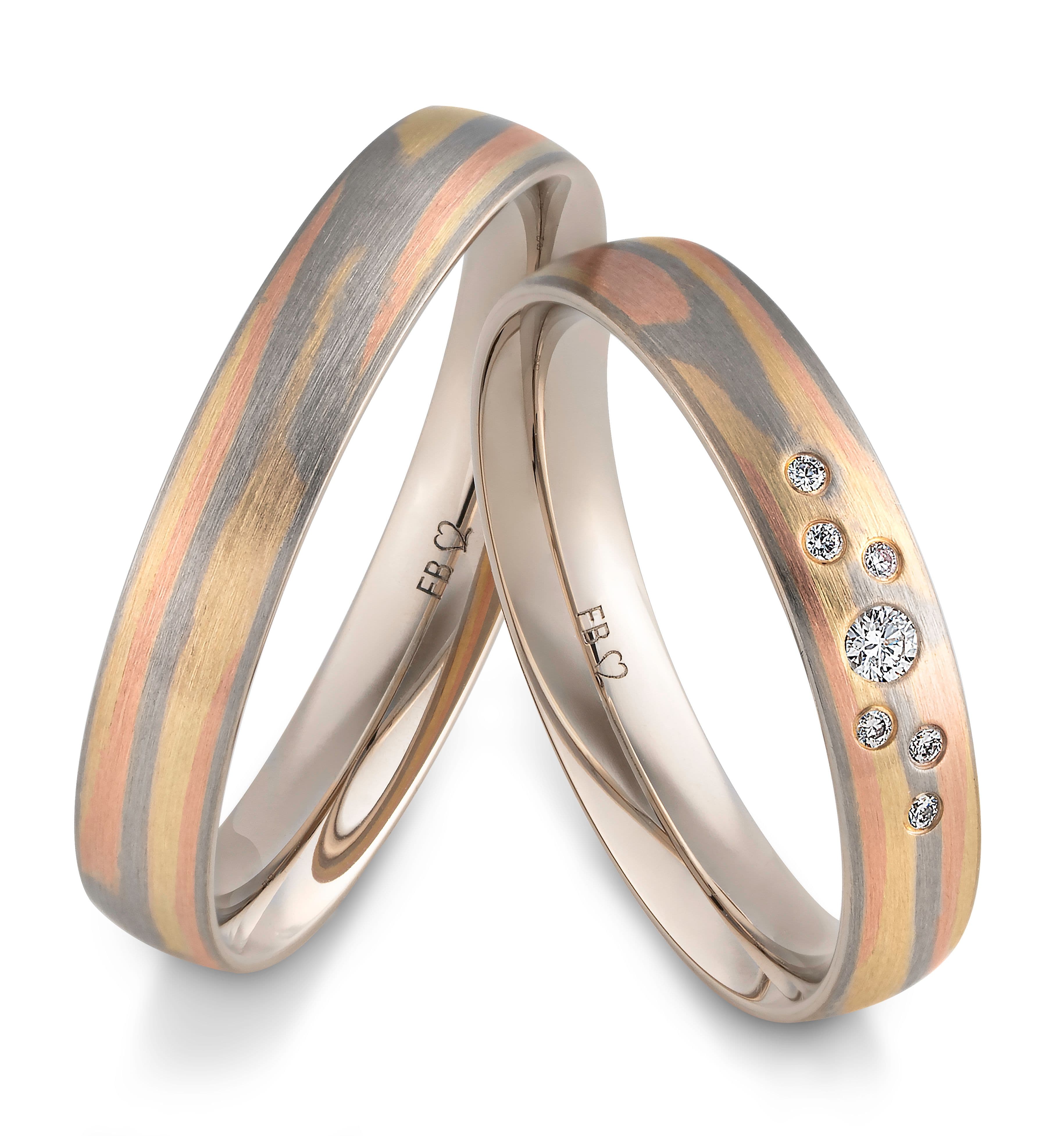 Trauringe Hand in Hand Juwelier Haller