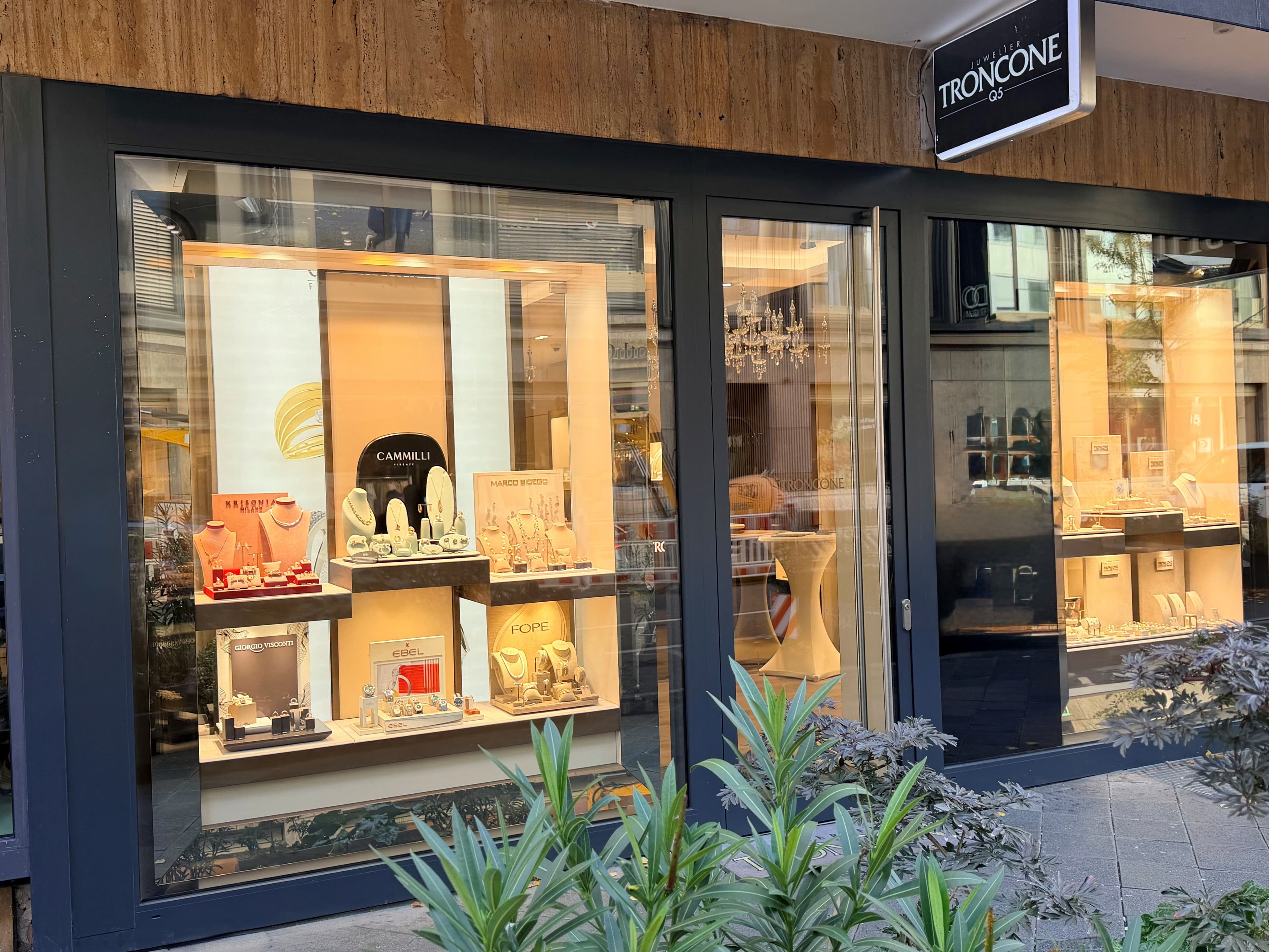 Juwelier Troncone Geschäft Außen